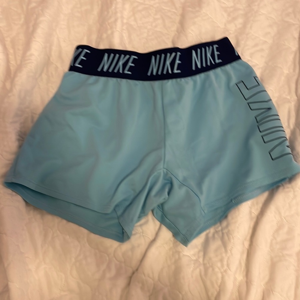 I’m selling the medium Nike blue shorts